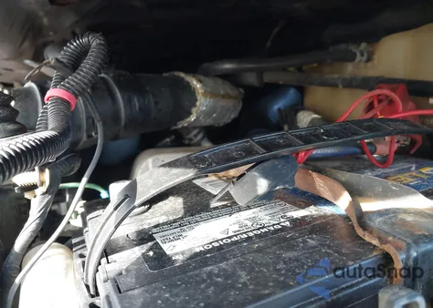 2011 Ford F-250 Lariat z USA, uszkodzony, nr VIN 1FT7W2BT0BEA18892